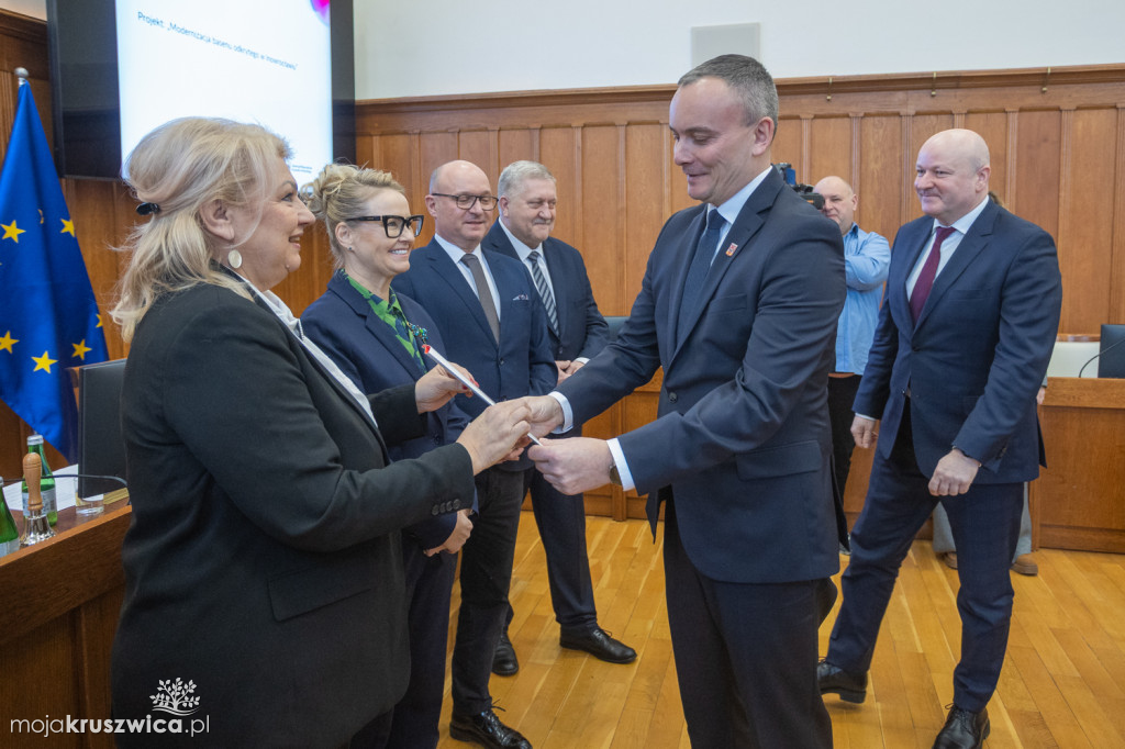 Cztery umowy o dofinansowanie projektów dla Gminy Kruszwica podpisane