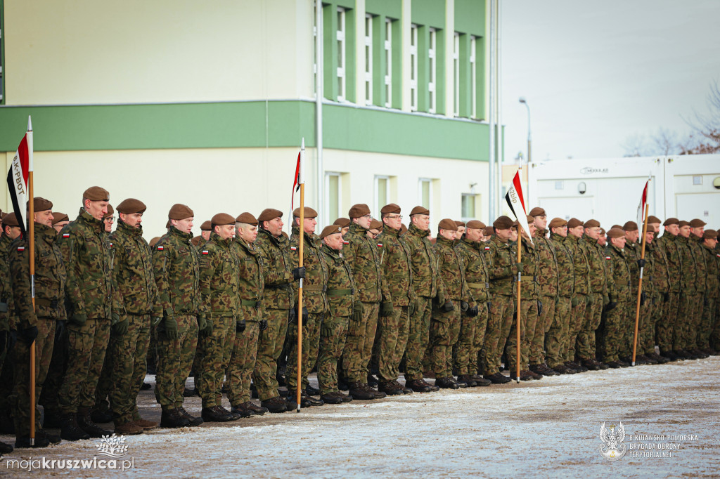 Nowy rok szkoleniowy zainaugurowany w regionie. Apel żołnierzy 8 K-PBOT