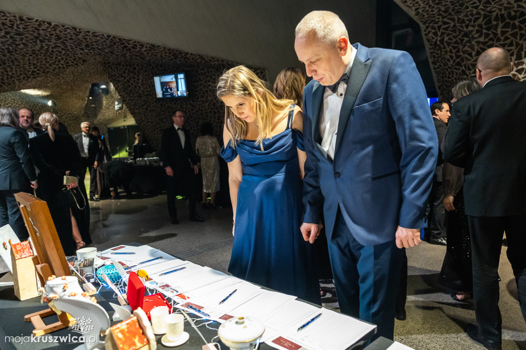 LICYTACJE BAL MARSZAŁKOWSKI