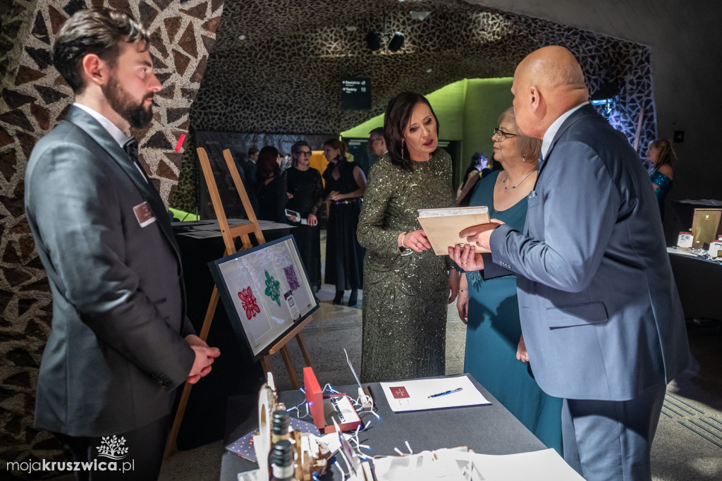 LICYTACJE BAL MARSZAŁKOWSKI