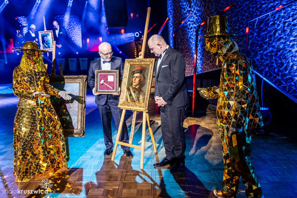 LICYTACJE BAL MARSZAŁKOWSKI