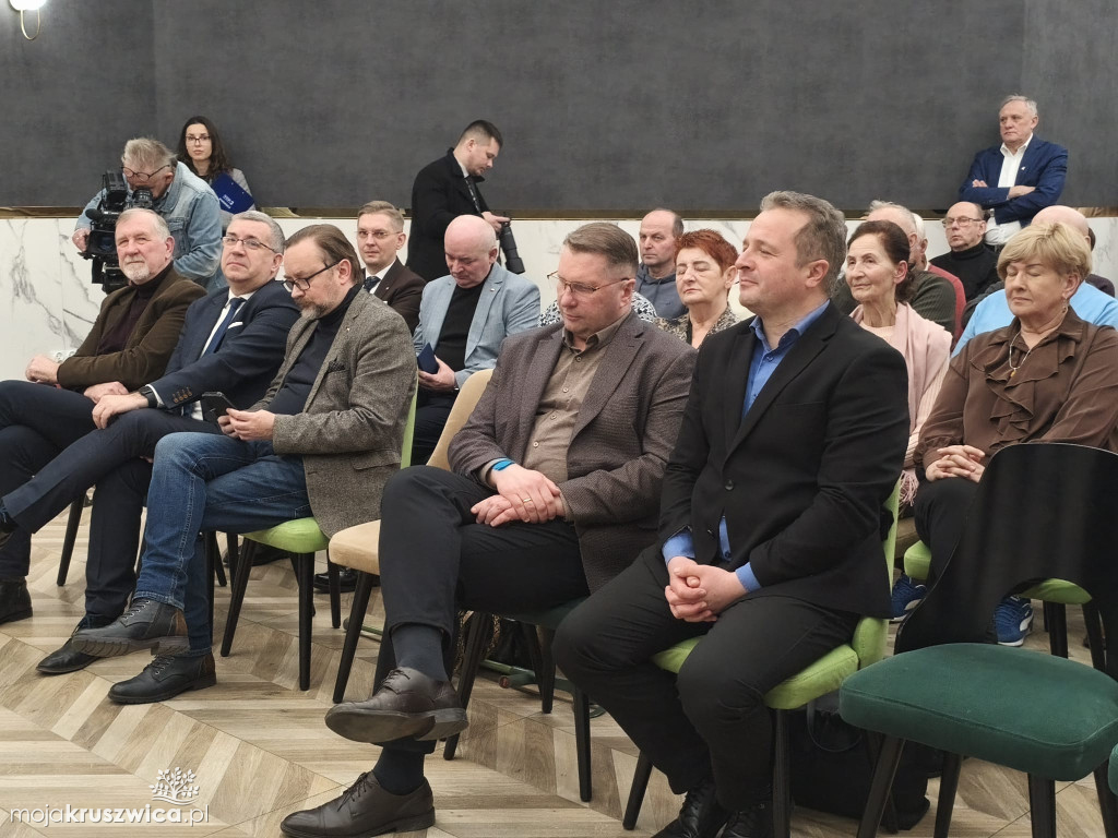 Rozpoczęło się spotkanie z byłym ministrem edukacji Przemysławem Czarnkiem [VIDEO]