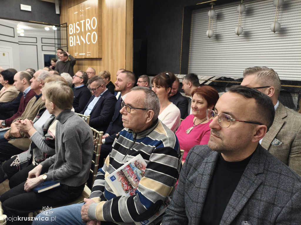 Rozpoczęło się spotkanie z byłym ministrem edukacji Przemysławem Czarnkiem [VIDEO]