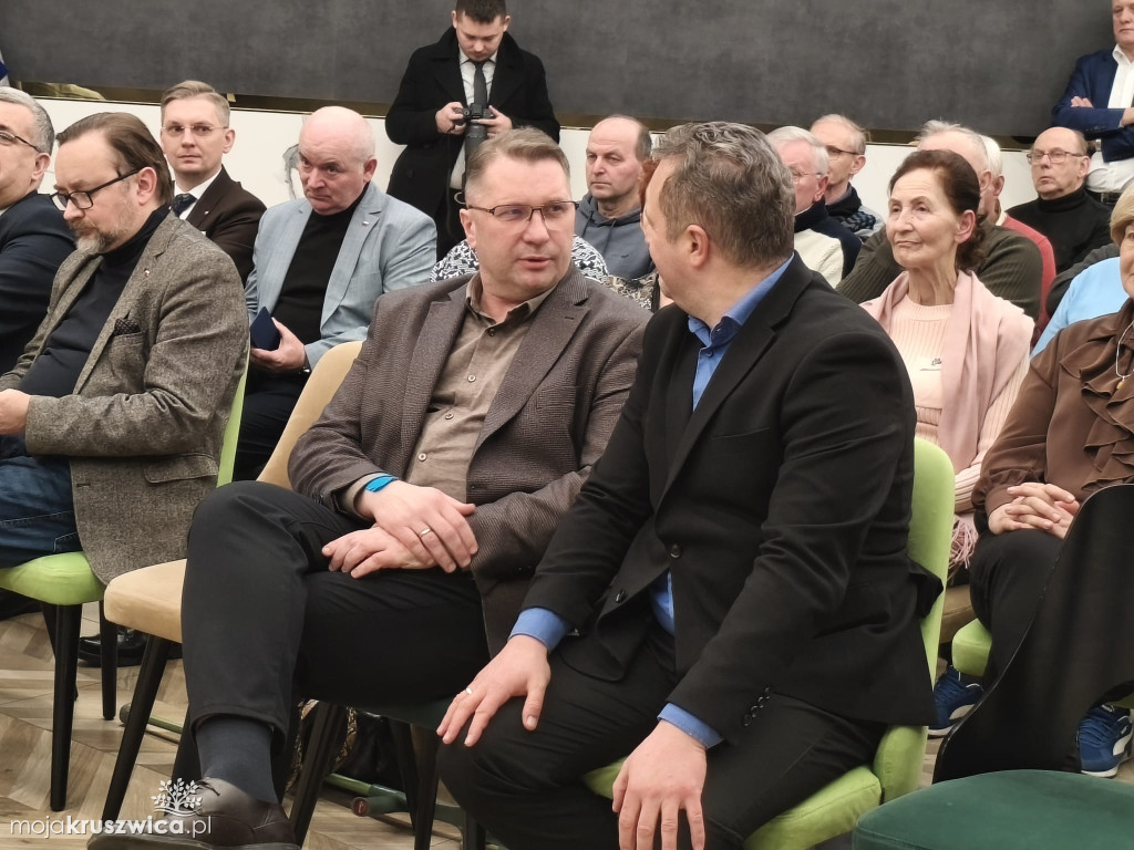 Rozpoczęło się spotkanie z byłym ministrem edukacji Przemysławem Czarnkiem [VIDEO]