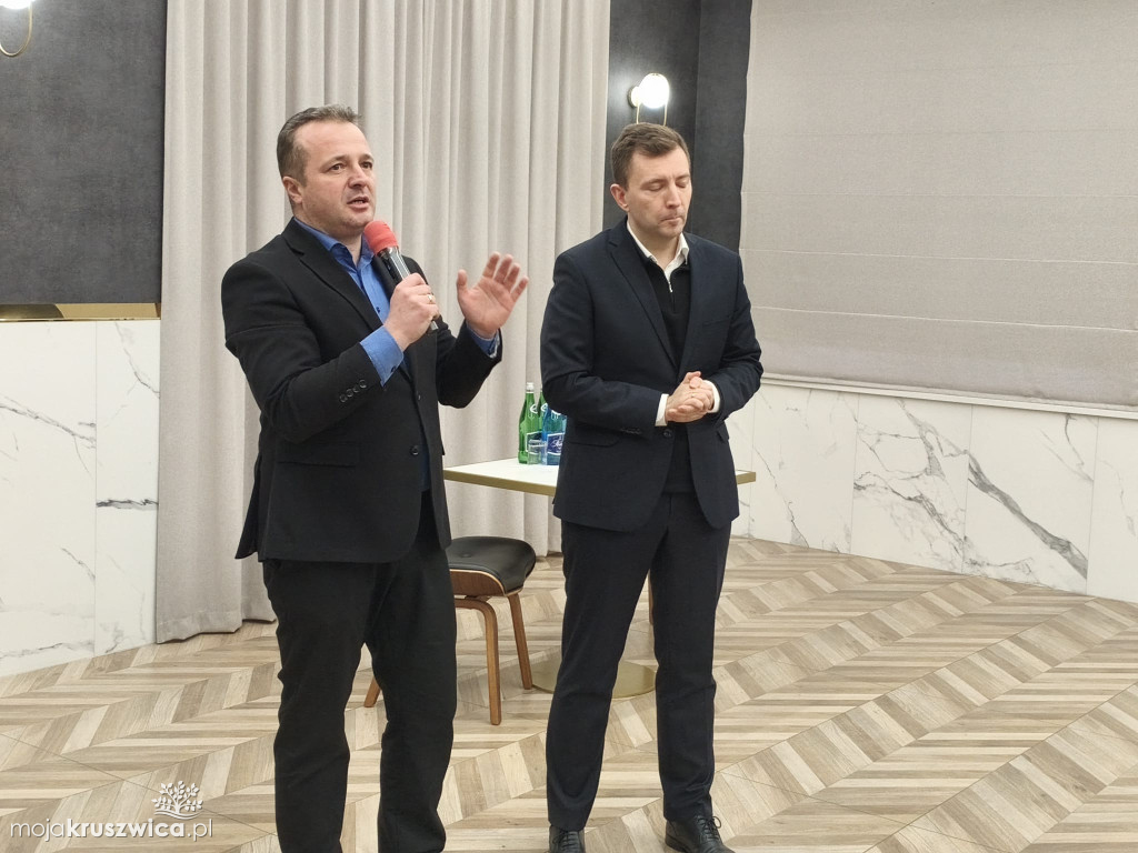 Rozpoczęło się spotkanie z byłym ministrem edukacji Przemysławem Czarnkiem [VIDEO]