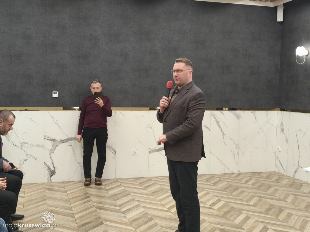 Rozpoczęło się spotkanie z byłym ministrem edukacji Przemysławem Czarnkiem [VIDEO]