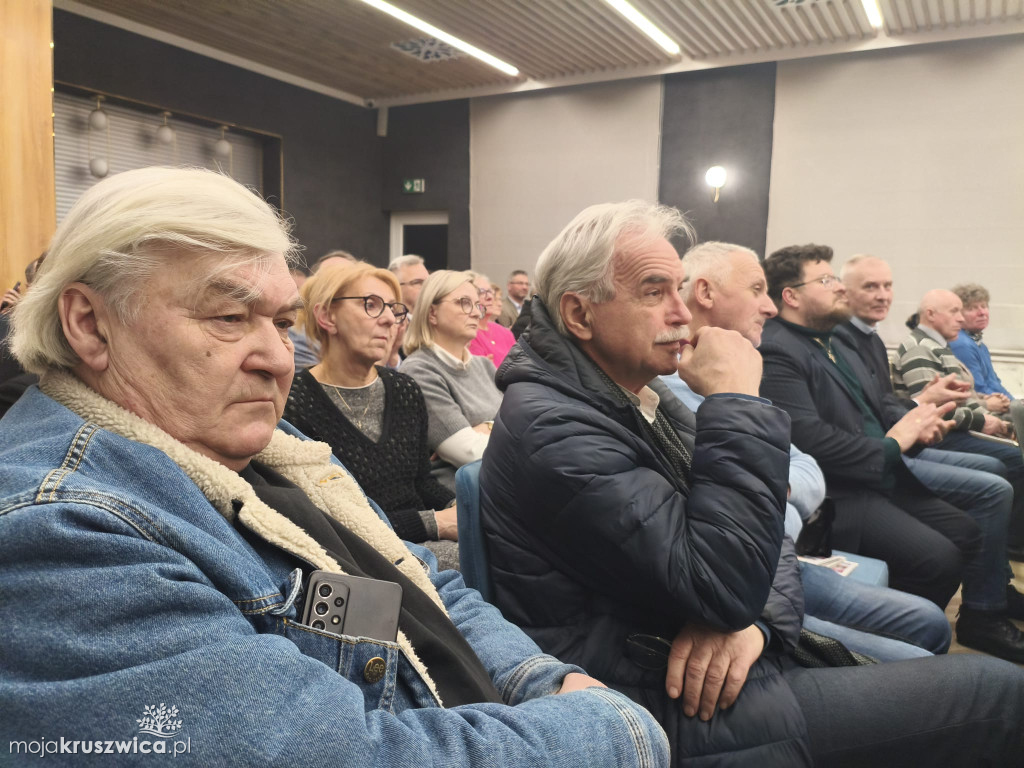 Rozpoczęło się spotkanie z byłym ministrem edukacji Przemysławem Czarnkiem [VIDEO]
