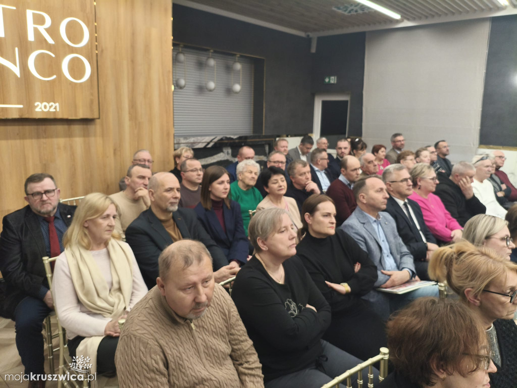 Rozpoczęło się spotkanie z byłym ministrem edukacji Przemysławem Czarnkiem [VIDEO]