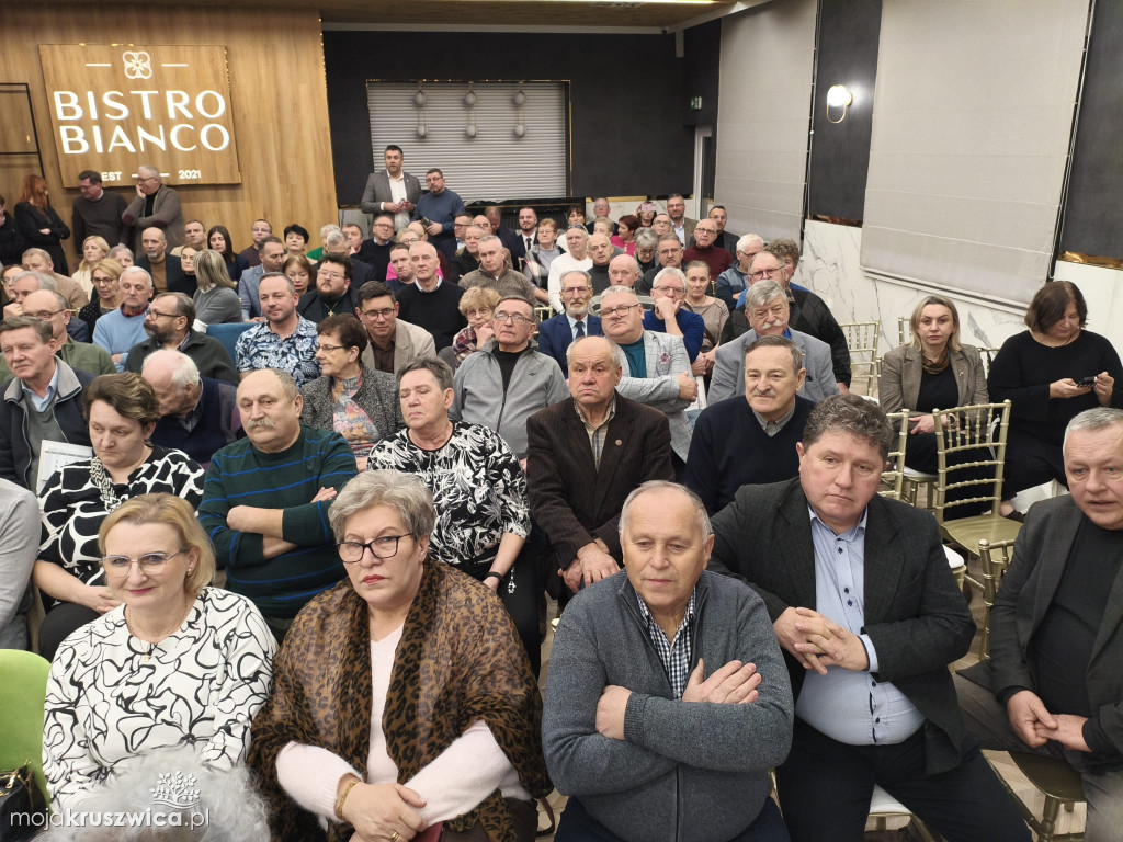Rozpoczęło się spotkanie z byłym ministrem edukacji Przemysławem Czarnkiem [VIDEO]