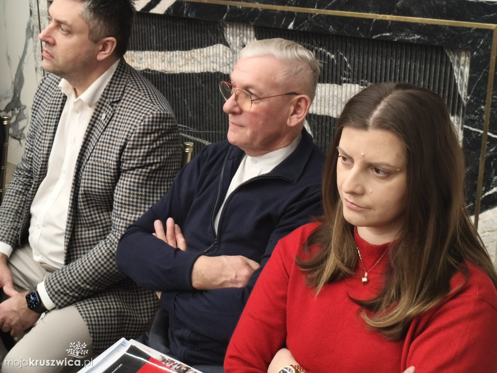 Rozpoczęło się spotkanie z byłym ministrem edukacji Przemysławem Czarnkiem [VIDEO]