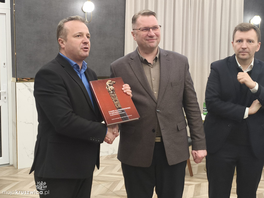 Rozpoczęło się spotkanie z byłym ministrem edukacji Przemysławem Czarnkiem [VIDEO]