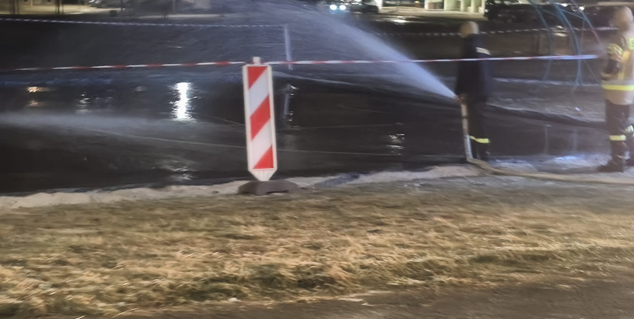 Tymczasowa ślizgawka na Osiedlu Zagople już jest!