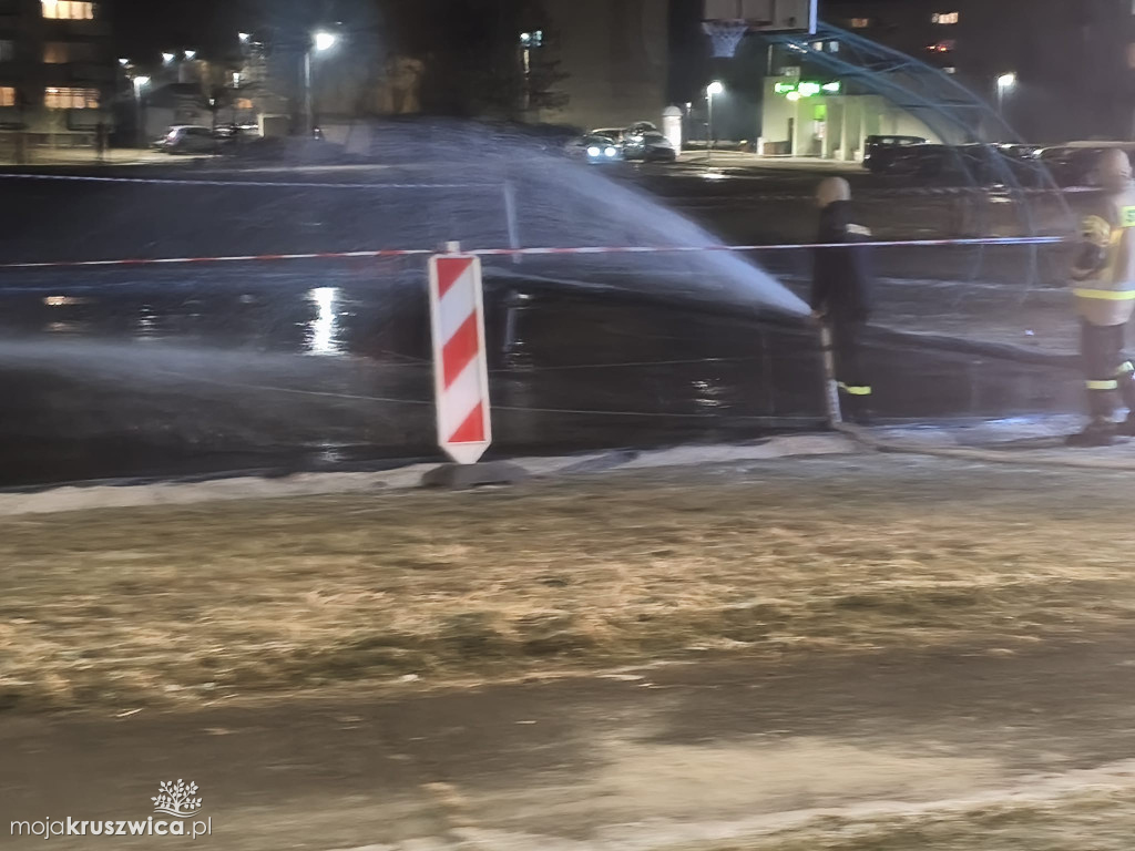 Tymczasowa ślizgawka na Osiedlu Zagople już jest!