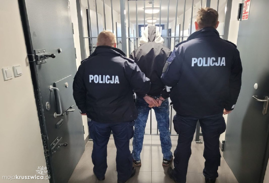 46-latek zatrzymay za znaczną ilość narkotyków i papierosów bez akcyzy