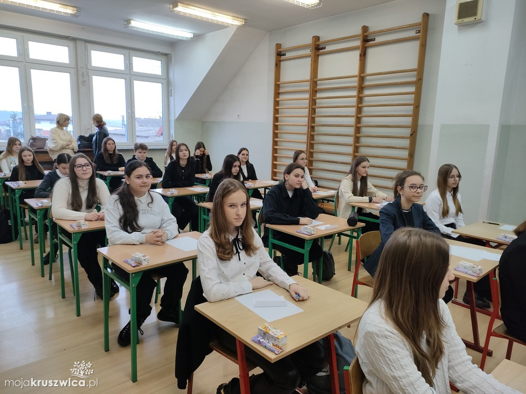 Gminny Konkurs Ortograficzny „O Pióro Burmistrza Kruszwicy” [ZDJĘCIA]