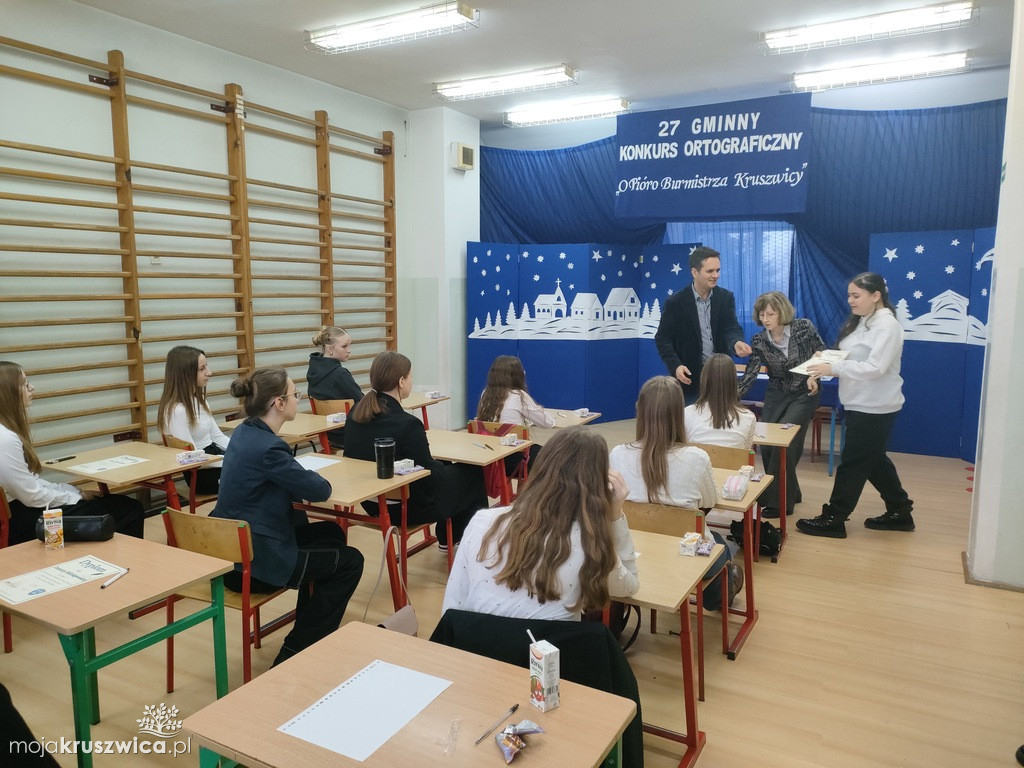 Gminny Konkurs Ortograficzny „O Pióro Burmistrza Kruszwicy” [ZDJĘCIA]
