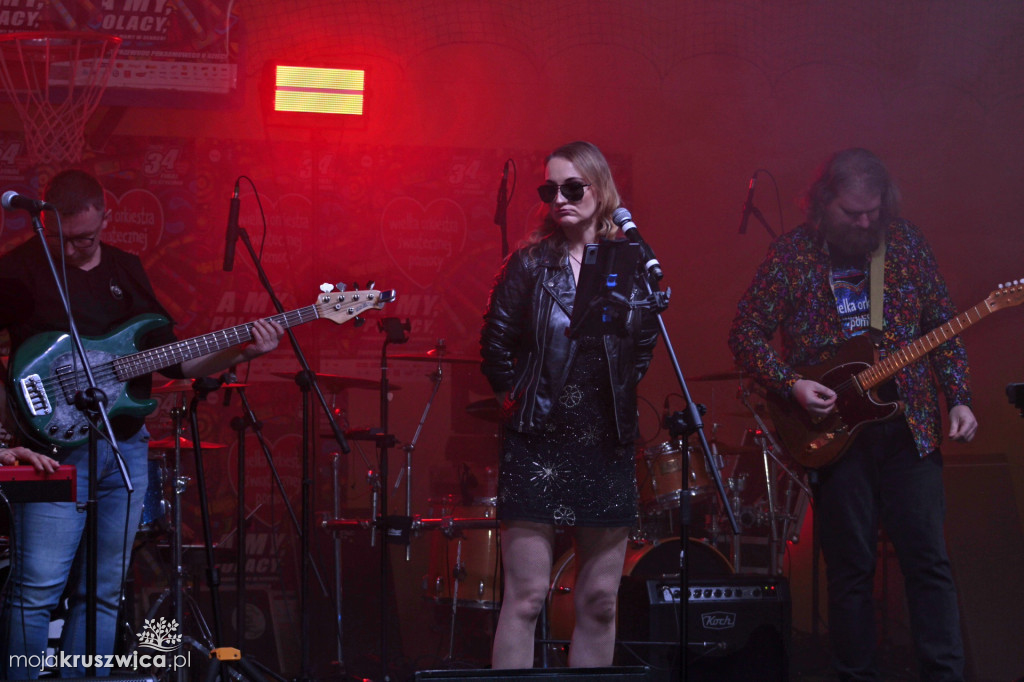 Wspólne granie dla WOŚP w Kruszwicy i regionie. Zebrane kwoty i wyniki