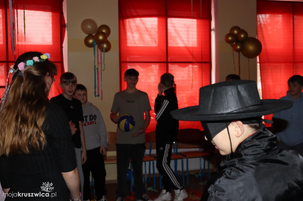 Bal karnawałowy w Rusinowie [Foto)