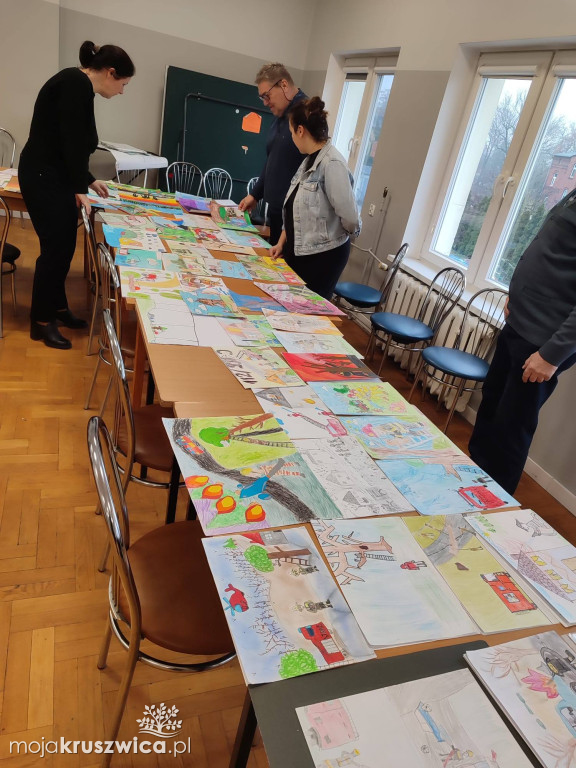 Jarosław Kaczmarek: Wpłynęło ponad 220 prac w konkursie pożarniczym [WYNIKI]