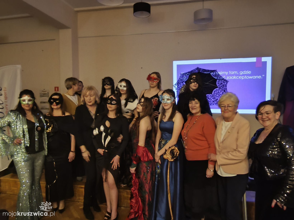 O karnawale i masce rozmawiają na Zagoplu [ZDJĘCIA]