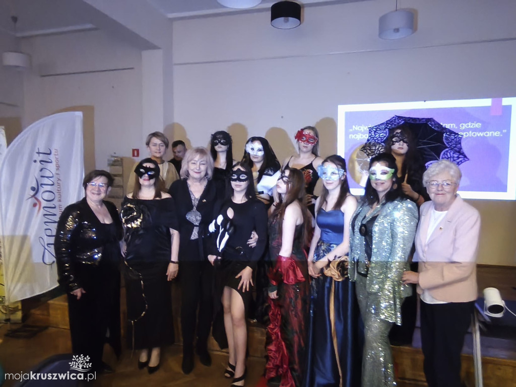 O karnawale i masce rozmawiają na Zagoplu [ZDJĘCIA]