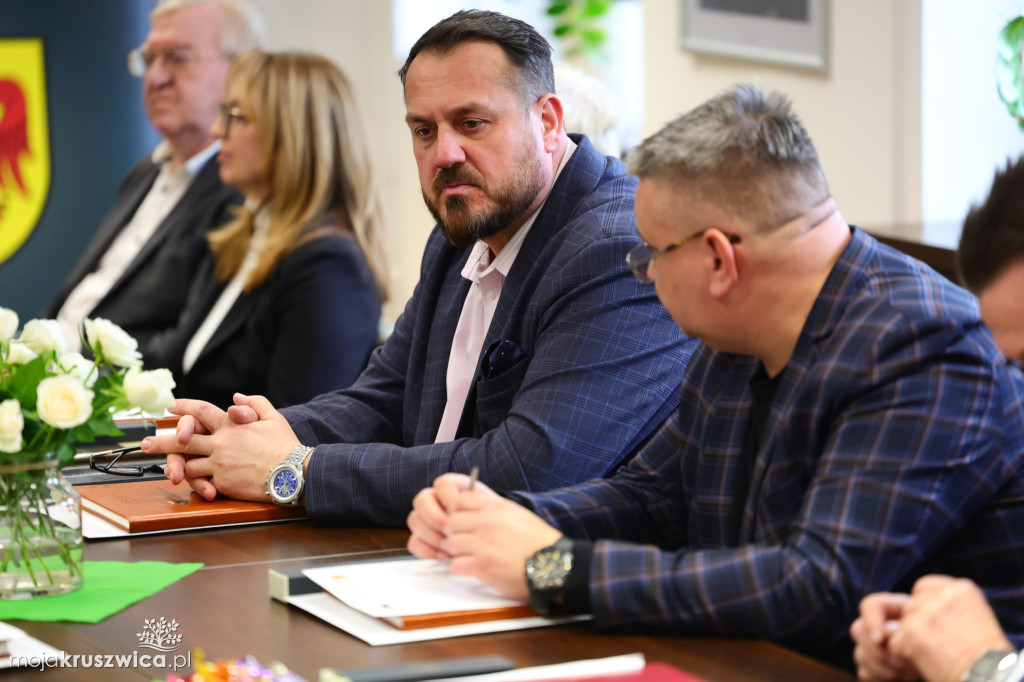 Nowa Powiatowa Rada Rynku Pracy. Kto w jej składzie? [ZDJĘCIA]