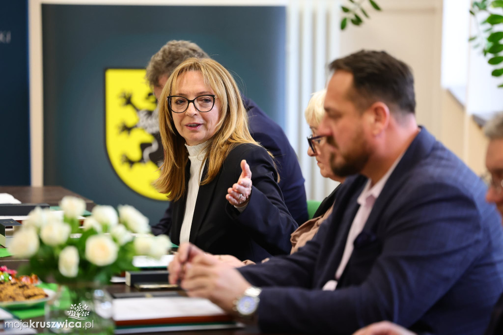 Nowa Powiatowa Rada Rynku Pracy. Kto w jej składzie? [ZDJĘCIA]