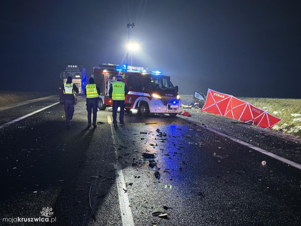 Tragiczny wypadek na DK nr 15. Zginęła kobieta. Ranny został mieszkaniec Kruszwicy