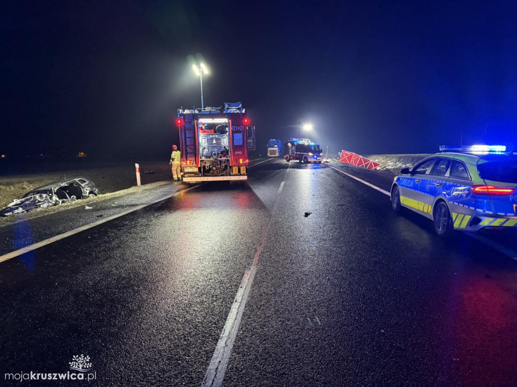 Tragiczny wypadek na DK nr 15. Zginęła kobieta. Ranny został mieszkaniec Kruszwicy