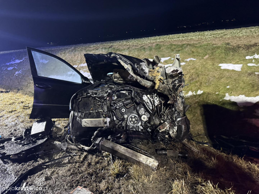 Tragiczny wypadek na DK nr 15. Zginęła kobieta. Ranny został mieszkaniec Kruszwicy