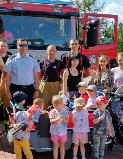 Żłobek Kruszwicy odwiedzili strażacy z Komendy Powiatowej w Inowrocławiu [FOTO]-20727