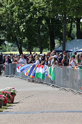 Tak bawią się kibice na Półwyspie Rzępowskim!-5256