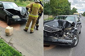 Zderzenie trzech pojazdów na DK62 w Kruszwicy-5338