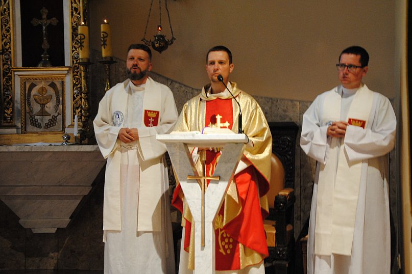 Pielgrzymi wyruszyli z parafii św. Teresy od Dzieciątka Jezus w Kruszwicy