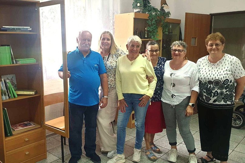 Otwarta Biblioteczka w Ostrówku nad Gopłem cieszy się popularnością