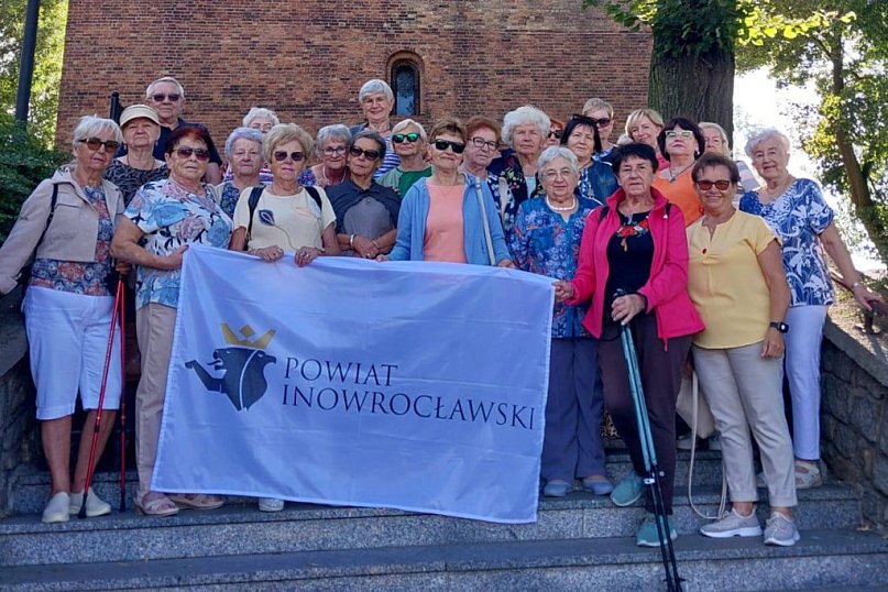 Stowarzyszenie UTW Kruszwica na wycieczce Szlakiem Piastowskim