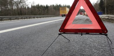 Wypadek w Gminie Kruszwica: Samochód osobowy zjechał z drogi i dachował-22713