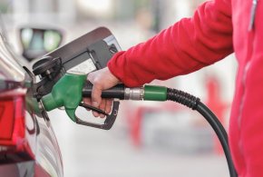 Ceny paliw. Kierowcy nie odczują zmian, eksperci mówią o "napiętej sytuacji"-31761