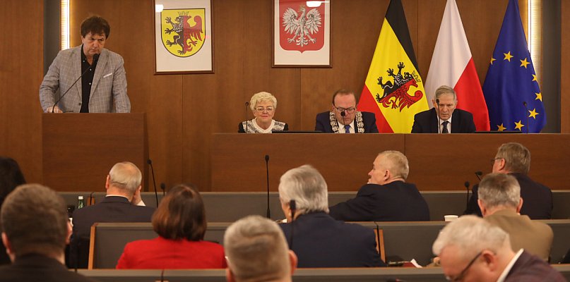 I sesja rady powiatu inowrocławskiego [NA ŻYWO] - 32188