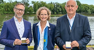 Stefan Janeczek wyróżniony honorowym medalem "European rowing"-32899