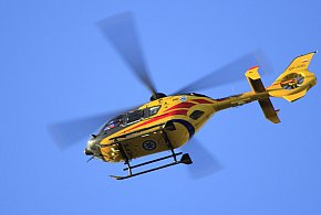  Groźny wypadek w Racicach pod Kruszwicą. Na miejscu helikopter LPR-33526