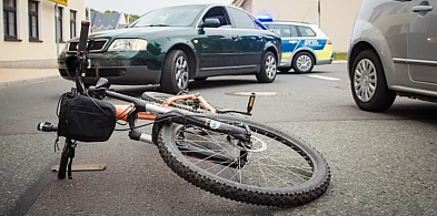 „Majówka” na drogach: W Kruszwicy potrącono rowerzystę-41842
