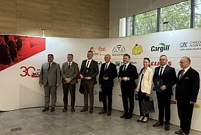 Hodowla Zwierząt w Polanowicach z wyróżnieniami na Laurach Mlecznych-42181