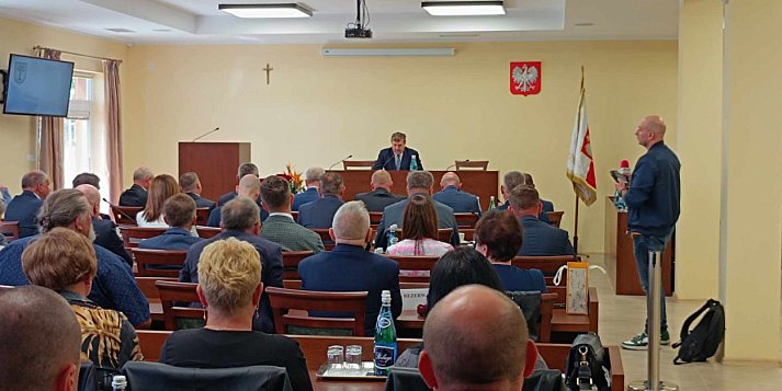 Jedna została już przejęta przez Gminę Kruszwica. Co z resztą?