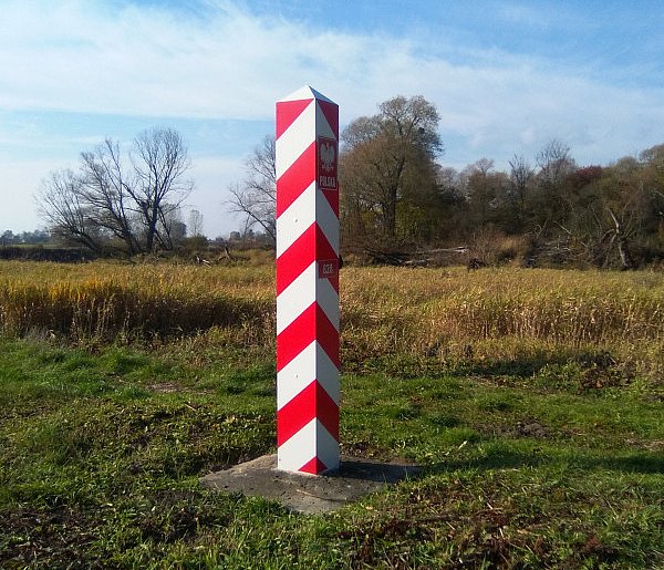 Nie każdy przejedzie bez zatrzymania. Wracają kontrole na granicach Polski-43645