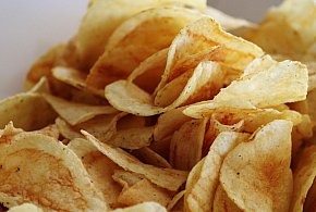 Chipsy Lay’s znikają z półek. W tej partii wykryto niebezpieczne substancje-43727
