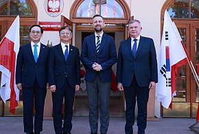 Nowa umowa na czołgi K2 coraz bliżej. "Wzmocnić polski przemysł zbrojeniowy"-43758