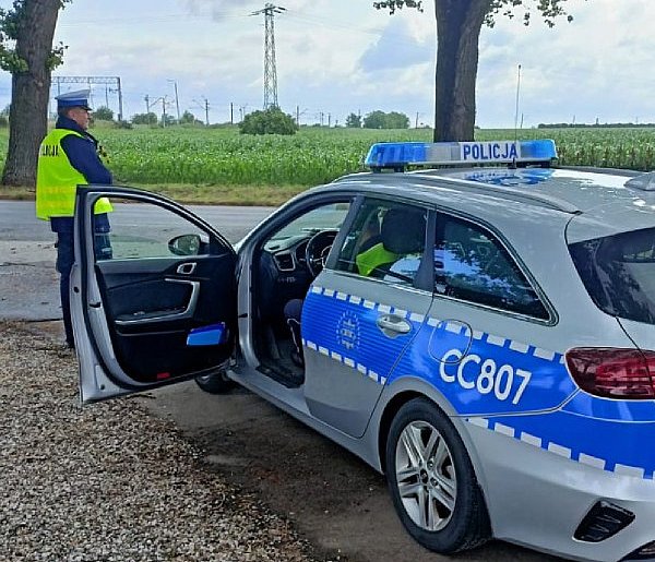 Poszukiwali ich policjanci i znaleźli-43752