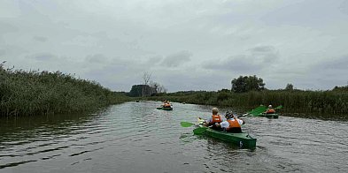 Na zakończenie wakacji odbył się spływ kajakowy-45287