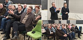 Rozpoczęło się spotkanie z byłym ministrem edukacji Prz